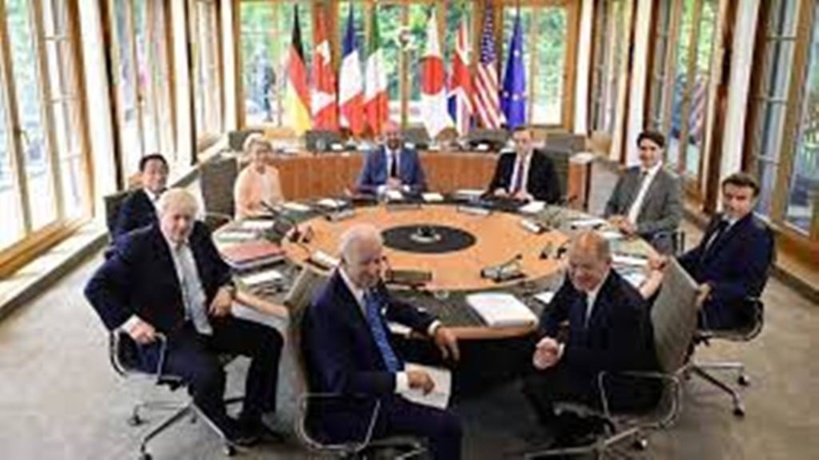 Les dirigeants du G7 face aux crises multiples qui touchent la planète Les dirigeants du G7 face aux crises multiples qui touchent la planète