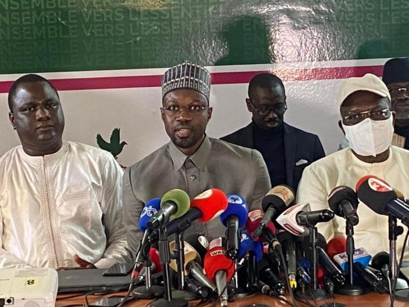 La coalition Yewwi Askan Wi reporte ses manifestations à une date ultérieure La coalition Yewwi Askan Wi reporte ses manifestations à une date ultérieure