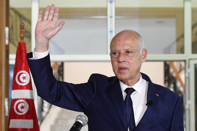 Tunisie : le président Kaïs Saïed dévoile son projet de nouvelle Constitution Tunisie : le président Kaïs Saïed dévoile son projet de nouvelle Constitution