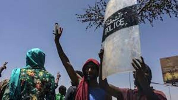 Soudan: quatrième jour consécutif de sit-in pacifiques contre la répression Soudan: quatrième jour consécutif de sit-in pacifiques contre la répression