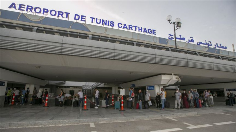 Tunisie : une centaine de Sénégalais bloqués à l'aéroport depuis plus de 48 heures Tunisie : une centaine de Sénégalais bloqués à l'aéroport depuis plus de 48 heures