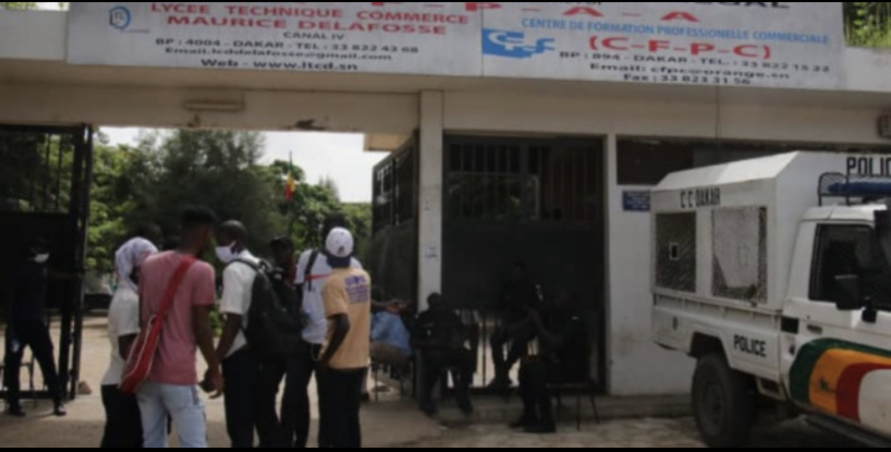 Bac technique 2022: Un faux candidat démasqué au Lycée Delafosse Bac technique 2022: Un faux candidat démasqué au Lycée Delafosse