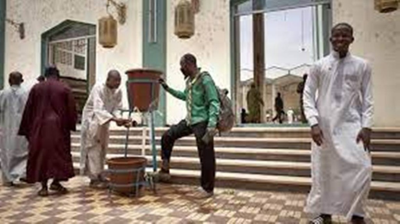 Fête de la Tabaski: le président de la Transition a prié au palais de Koulouba Fête de la Tabaski: le président de la Transition a prié au palais de Koulouba