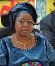 Réouverture des frontières avec la Guinée :Awa Marie Coll Seck s'explique ce mardi Réouverture des frontières avec la Guinée :Awa Marie Coll Seck s'explique ce mardi