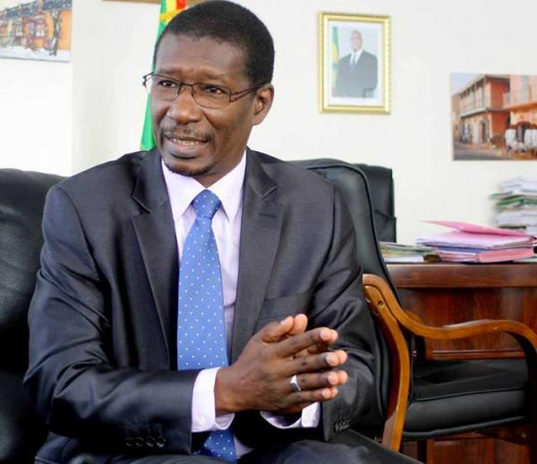 Mary Teuw Niane fracasse Ismaila Madior Fall avec une nouvelle réponse accompagnée de VAR: « l’histoire témoigne »