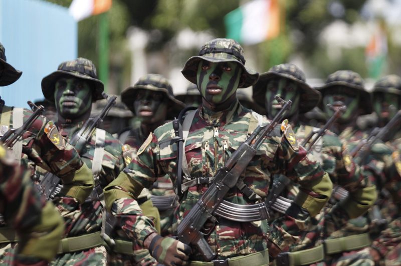 Statut NSE des 49 soldats arrêtés au Mali: l'ONU dément Ouattara et le CNS ivoirien
