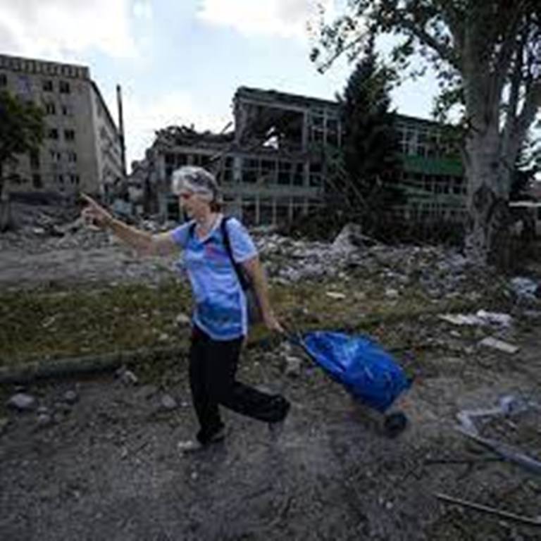 Guerre  en Ukraine : deux tiers des réfugiés ukrainiens veulent rester dans leur pays d'accueil pour l'instant