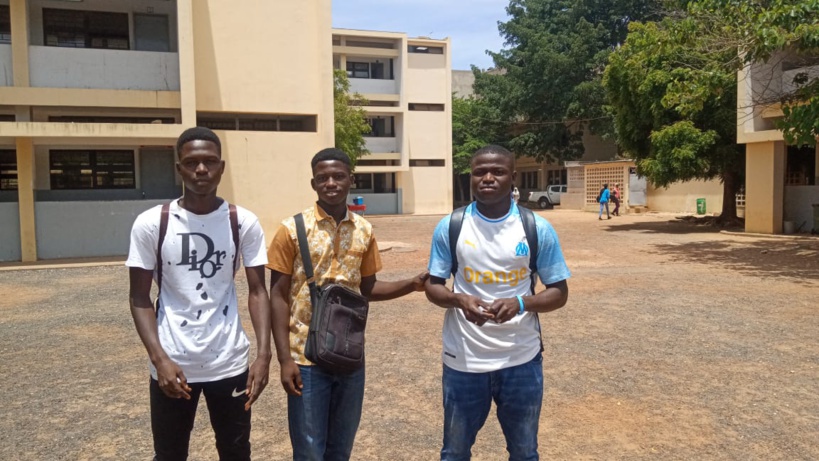 BAC 2022 : les premières épreuves jugées «abordables» par des candidats BAC 2022 : les premières épreuves jugées «abordables» par des candidats