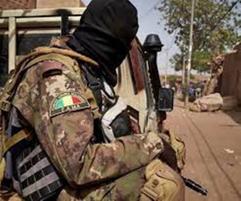 Mali: attaque meurtrière d'un poste de sécurité à 50 kilomètres de Bamako