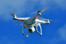 Etats-Unis : un drone et un avion se frôlent en plein ciel Etats-Unis : un drone et un avion se frôlent en plein ciel