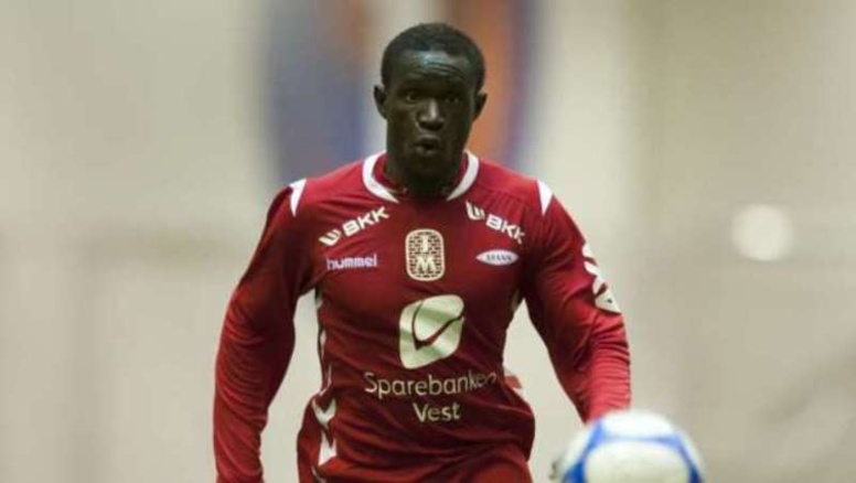 Matches Amicaux face au Burkina et au Kosovo : Baye Oumar Niasse appelé ? Matches Amicaux face au Burkina et au Kosovo : Baye Oumar Niasse appelé ?