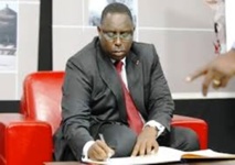 Locales 2014: "Macky 2012" appelle à un vote sanction des listes de BBY Locales 2014: "Macky 2012" appelle à un vote sanction des listes de BBY