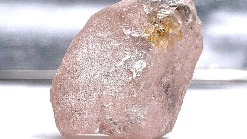 Découverte d'un diamant rose considéré comme le plus gros en 300 ans