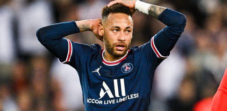 Neymar sera jugé en octobre pour des irrégularités sur son transfert de Santos à Barcelone