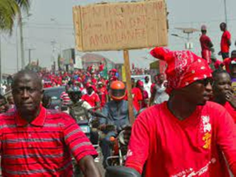 Guinée: le FNDC veut manifester malgré l'interdiction des autorités Guinée: le FNDC veut manifester malgré l'interdiction des autorités