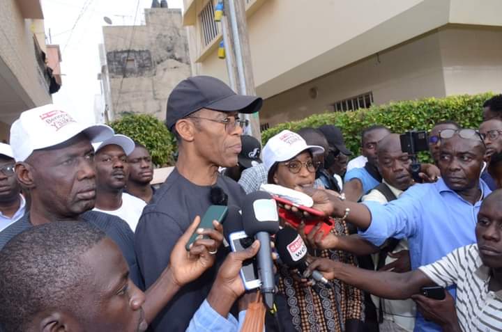 #Législatives2022 _ Dakar Plateau: Alioune Ndoye gagne dans son bureau de vote, mais YAW domine