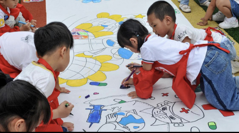 Chine: une attaque dans une maternelle fait trois morts et six blessés Chine: une attaque dans une maternelle fait trois morts et six blessés