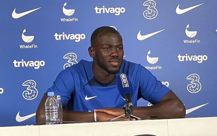 Koulibaly répond à son ancien président à Naples: « personne ne peut me demander de ne pas aller jouer pour mon pays »
