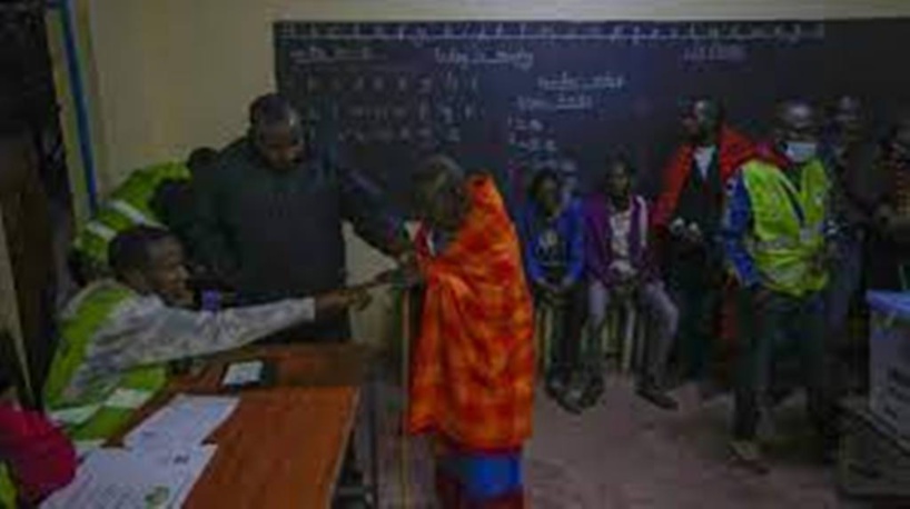 Élections générales au Kenya: la Commission électorale sous pression
