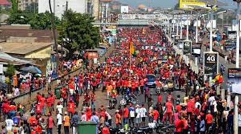 Guinée: le gouvernement annonce la dissolution du FNDC Guinée: le gouvernement annonce la dissolution du FNDC