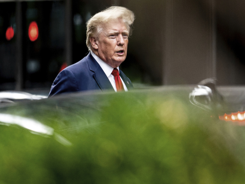 Auditionné à New York sur ses pratiques fiscales, Donald Trump garde le silence