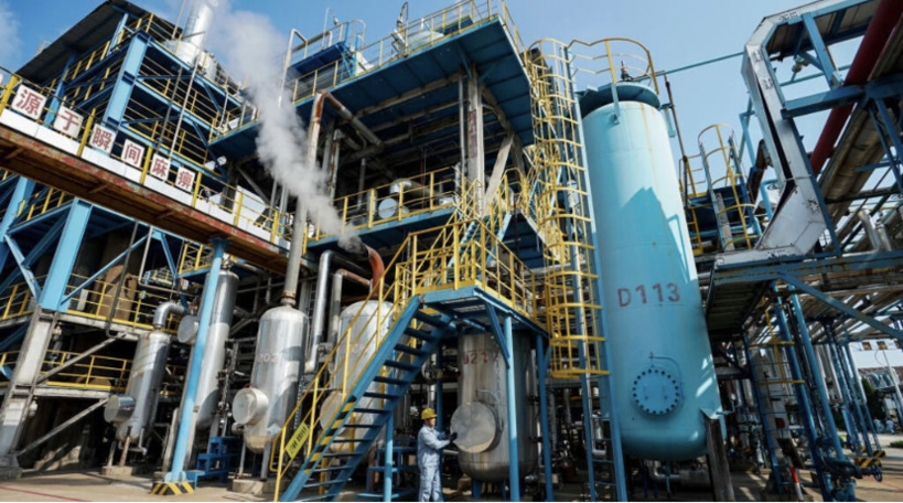 Pétrole: la hausse des cours se poursuit Pétrole: la hausse des cours se poursuit