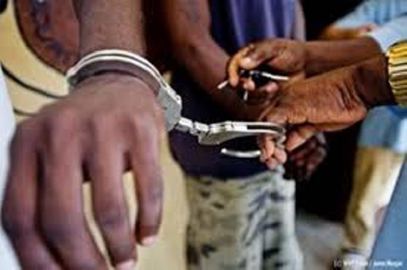 Thiès : deux (2) garçons arrêtés pour diffusion d'images obscènes à Diogo