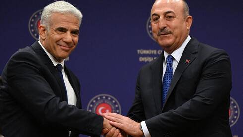 Israël annonce une reprise de ses relations diplomatiques avec la Turquie