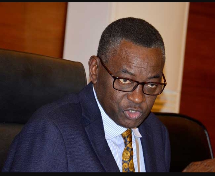 Fermeture de l'hôpital Le Dantec : le médiateur de la République dit suivre le dossier de près