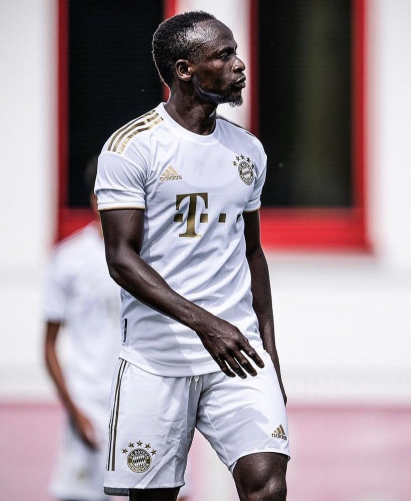 Bundesliga: Sadio Mané inscrit son 2e et 3e but de la saison avec le Bayern Bundesliga: Sadio Mané inscrit son 2e et 3e but de la saison avec le Bayern