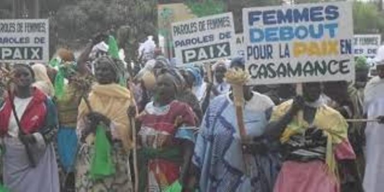 Crise Casamance : Annoncées par les « Saltigués » comme leviers de la paix, les femmes «sérères» à la rencontre de leurs sœurs "diolas"