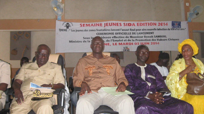 Samine-Sédhiou : Pour « zéro nouvelle infection au VIH sida » d’ici 2015, l’imam prêche l’abstinence Samine-Sédhiou : Pour « zéro nouvelle infection au VIH sida » d’ici 2015, l’imam prêche l’abstinence