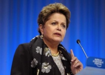 Mondial 2014 : Dilma Roussef met en cause la Fifa sur le retard des stades Mondial 2014 : Dilma Roussef met en cause la Fifa sur le retard des stades