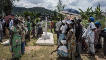 Obsèques de l'abbé Paul-Emile Nzale, à Bangui, le 5 juin 2014. AFP/MARCO LONGARI