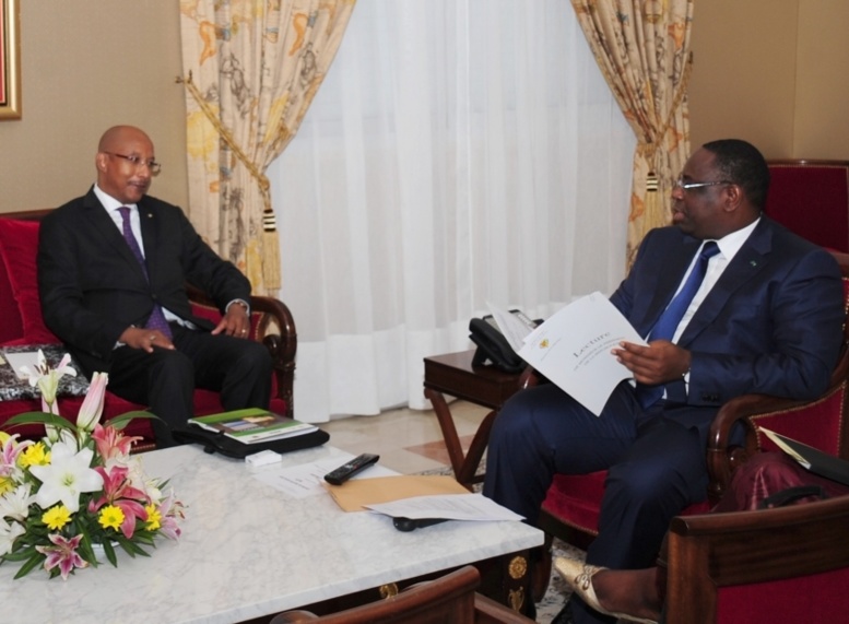 Hypothèque autour du Sommet du NEPAD à Dakar: Des fautes hilarantes aux cascades de couacs et d’impréparation Hypothèque autour du Sommet du NEPAD à Dakar: Des fautes hilarantes aux cascades de couacs et d’impréparation