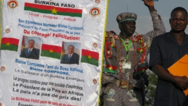 Burkina Faso: meetings sur le référendum à Bobo-Dioulasso Burkina Faso: meetings sur le référendum à Bobo-Dioulasso