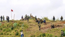 Des soldats de la République démocratique du Congo à la frontière avec le Rwanda, à Kibumba, le 15 juin 2014.