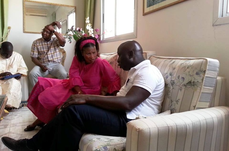 Idrissa Seck à Aissata Tall Sall : « J'essaie de forcer la main du Seigneur pour que tu restes maire » Idrissa Seck à Aissata Tall Sall : « J'essaie de forcer la main du Seigneur pour que tu restes maire »