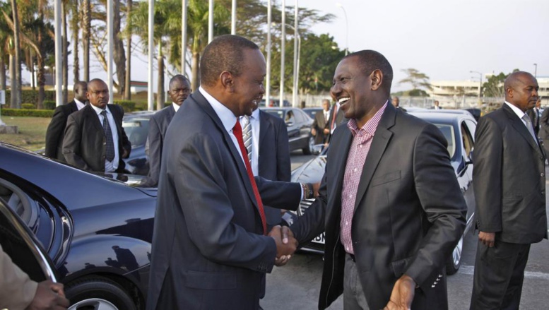 Les procédures de la CPI visant le président kényan Uhuru Kenyatta et son vice-président William Ruto (ici en décembre 2013), ont probablement été à l'origine de la décision des dirigeants de l'UA.