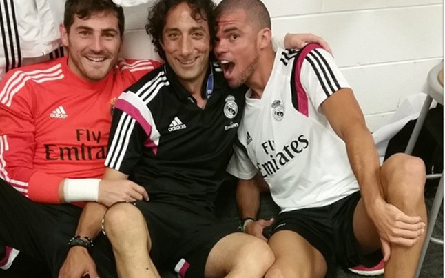 Photo : Quand Pepe imite la morsure de Suarez…