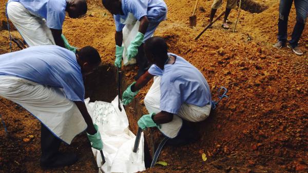 Ebola: le bilan s’alourdit, le Liberia instaure l’état d’urgence