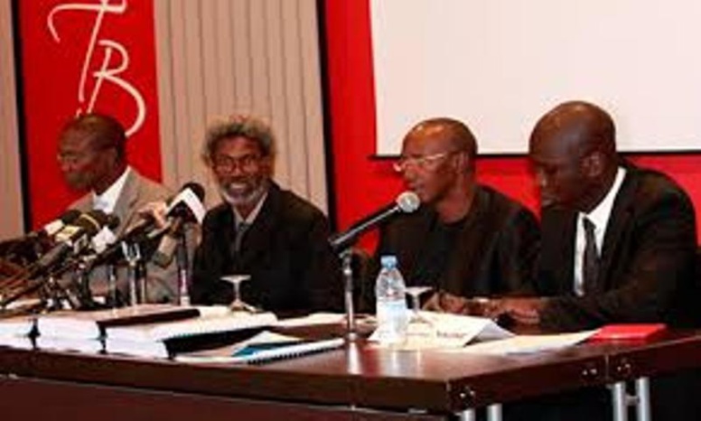 « Afin que nul ne l’ignore, l’état de santé de Bibo Bourgi est extrêmement préoccupante », Collectif des avocats de Karim « Afin que nul ne l’ignore, l’état de santé de Bibo Bourgi est extrêmement préoccupante », Collectif des avocats de Karim