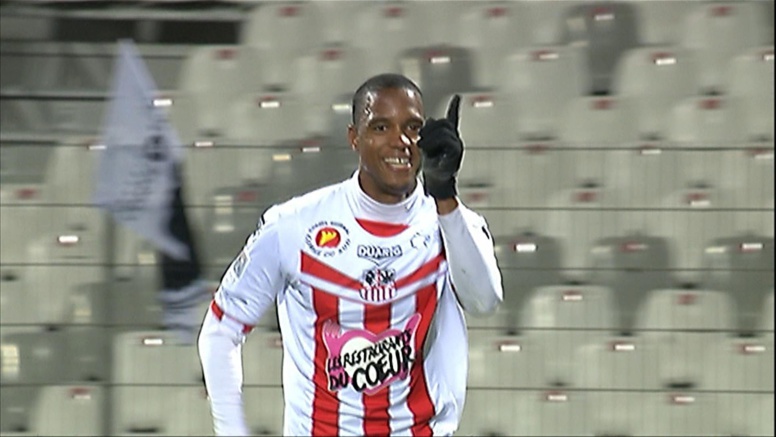 Transfert : Ricardo Faty tout proche du Standard de Liège Transfert : Ricardo Faty tout proche du Standard de Liège