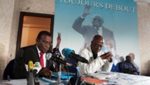 Le président du FPI Pascal Affi N'Guessan (FPI), le 4 décembre 2013 à Abidjan. AFP PHOTO / HERVE SEVI