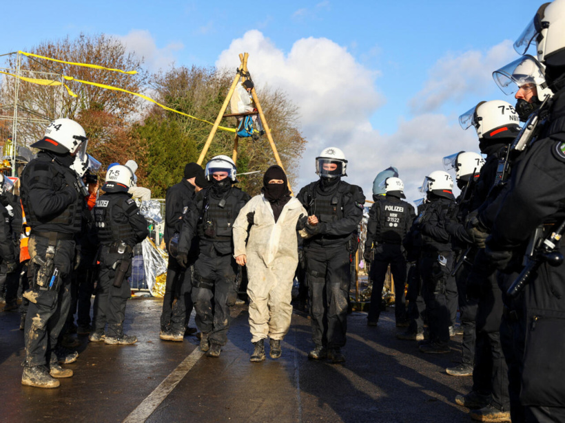 Allemagne: l’expulsion des activistes anti-charbon à Lützerath a débuté