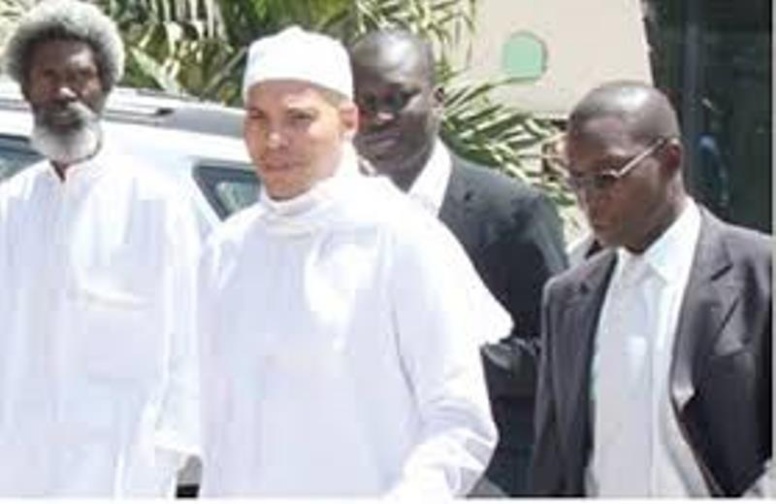 Direct procès: Karim sommé de payer 25.000 F CFA d'amendes