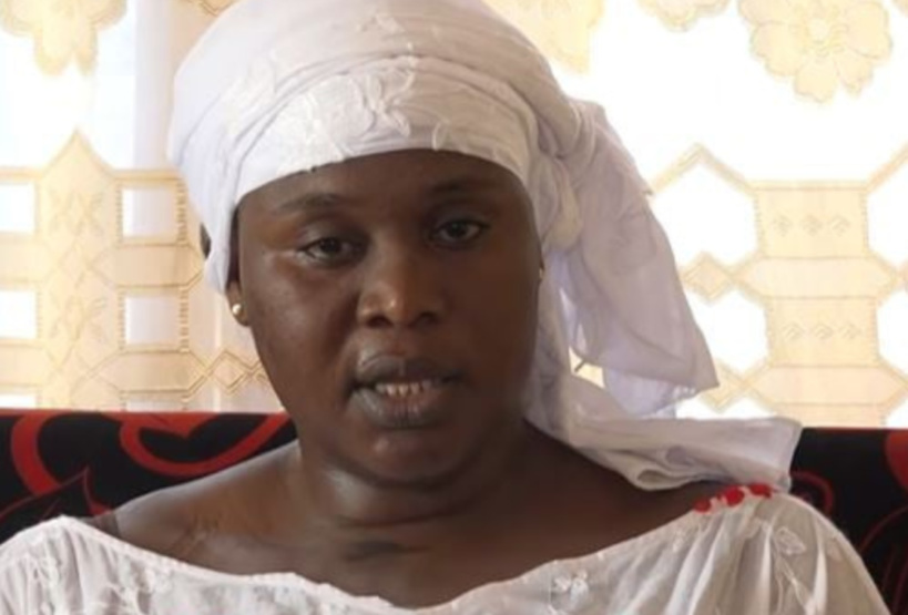 Amy Ndiaye Gniby refuse de parler de sa grossesse à polémique: "C'est ma vie privée" Amy Ndiaye Gniby refuse de parler de sa grossesse à polémique: "C'est ma vie privée"