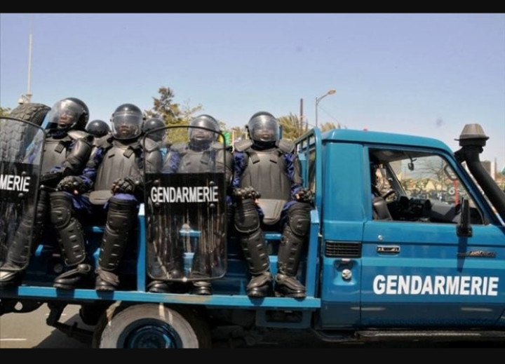 La gendarmerie va gonfler ses rangs en recrutant d'anciens auxiliaires