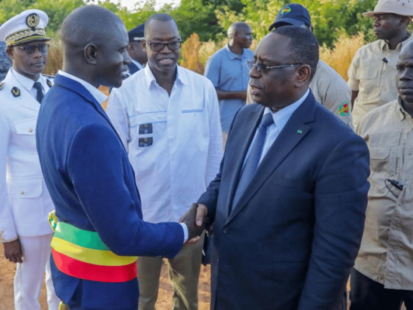 Babacar Diop, maire de Thiès: "le Président Macky Sall sera bien accueilli" Babacar Diop, maire de Thiès: "le Président Macky Sall sera bien accueilli"