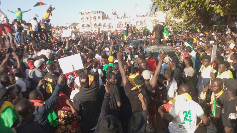 Les images de la forte mobilisation des « Patriotes » au Méga meeting de Sonko à Keur Massar Les images de la forte mobilisation des « Patriotes » au Méga meeting de Sonko à Keur Massar